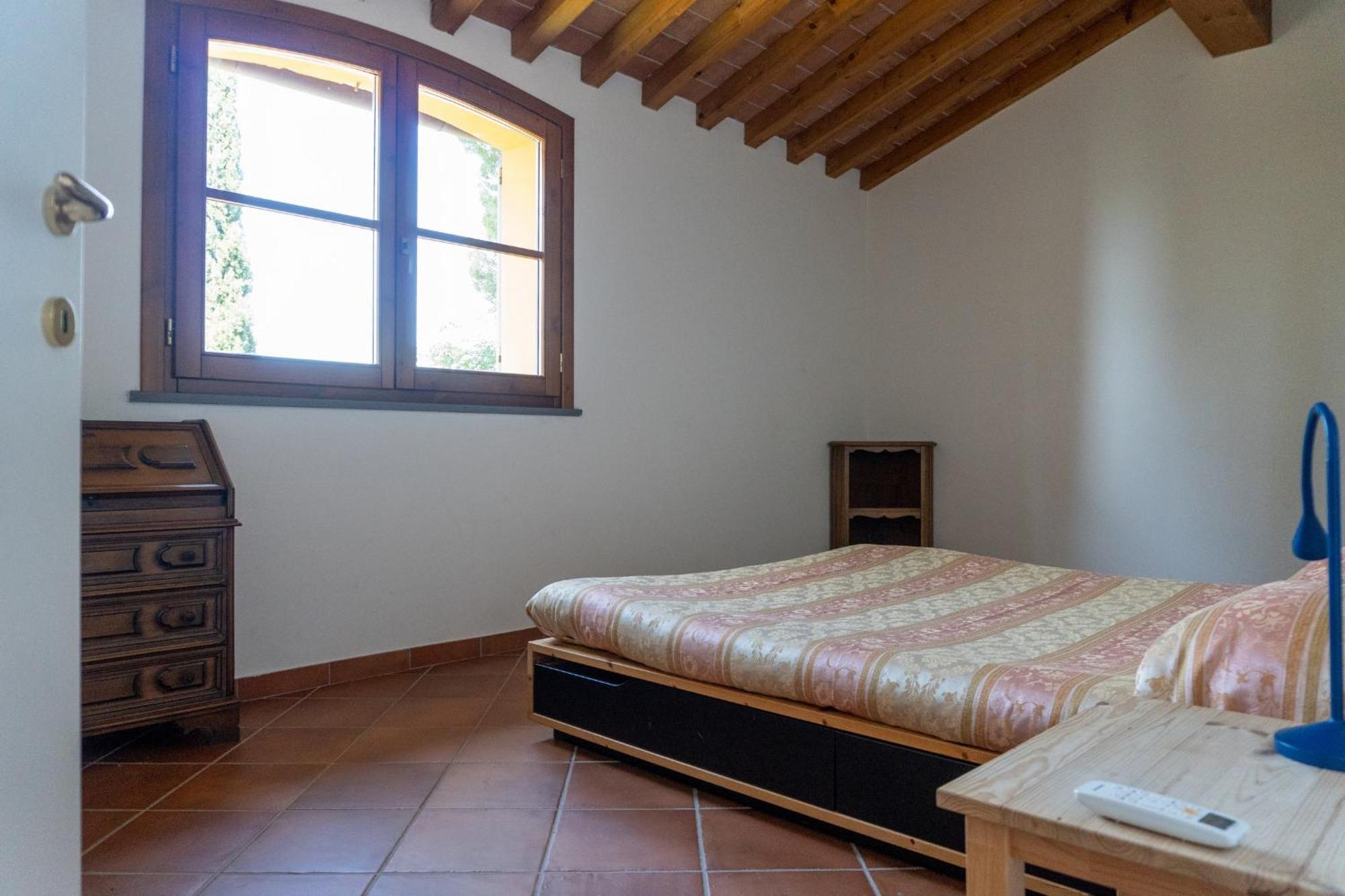 Agriturismo La Grotta Farm stay San Giuliano Terme
